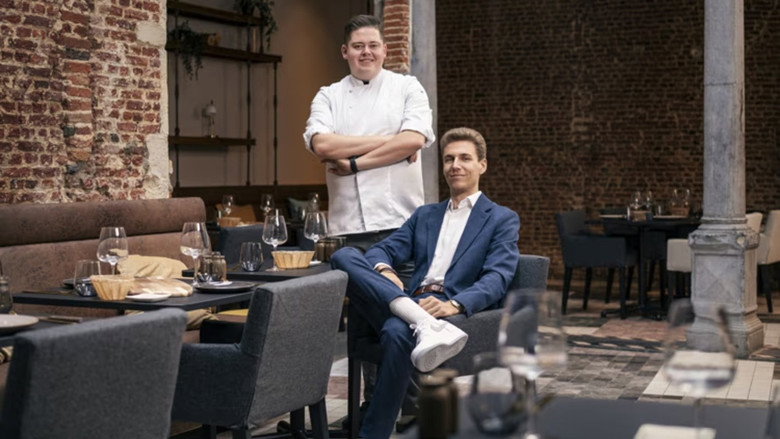 Mijn Restaurant backdrop 2