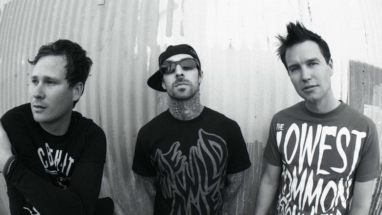Blink-182: Greatest Hits backdrop 1