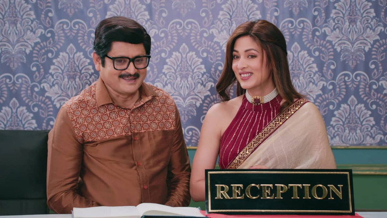 Angoori’s Glasses and the Resort’s New Guest