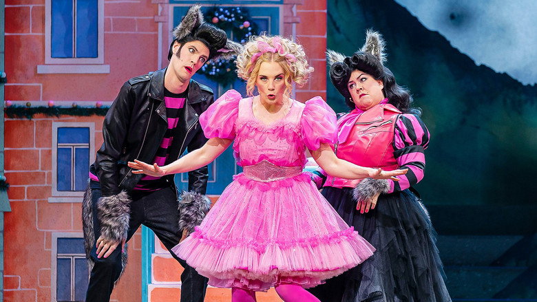 CBeebies Panto: Beauty and the Beast backdrop 5