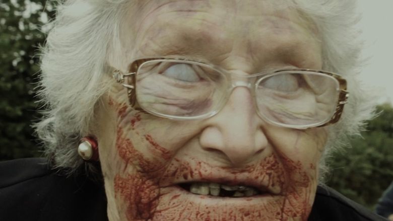 Granny of the Dead線上电影看完整版