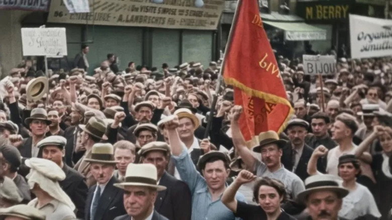 1936: The Popular Front, Between Joy and Anger backdrop 4