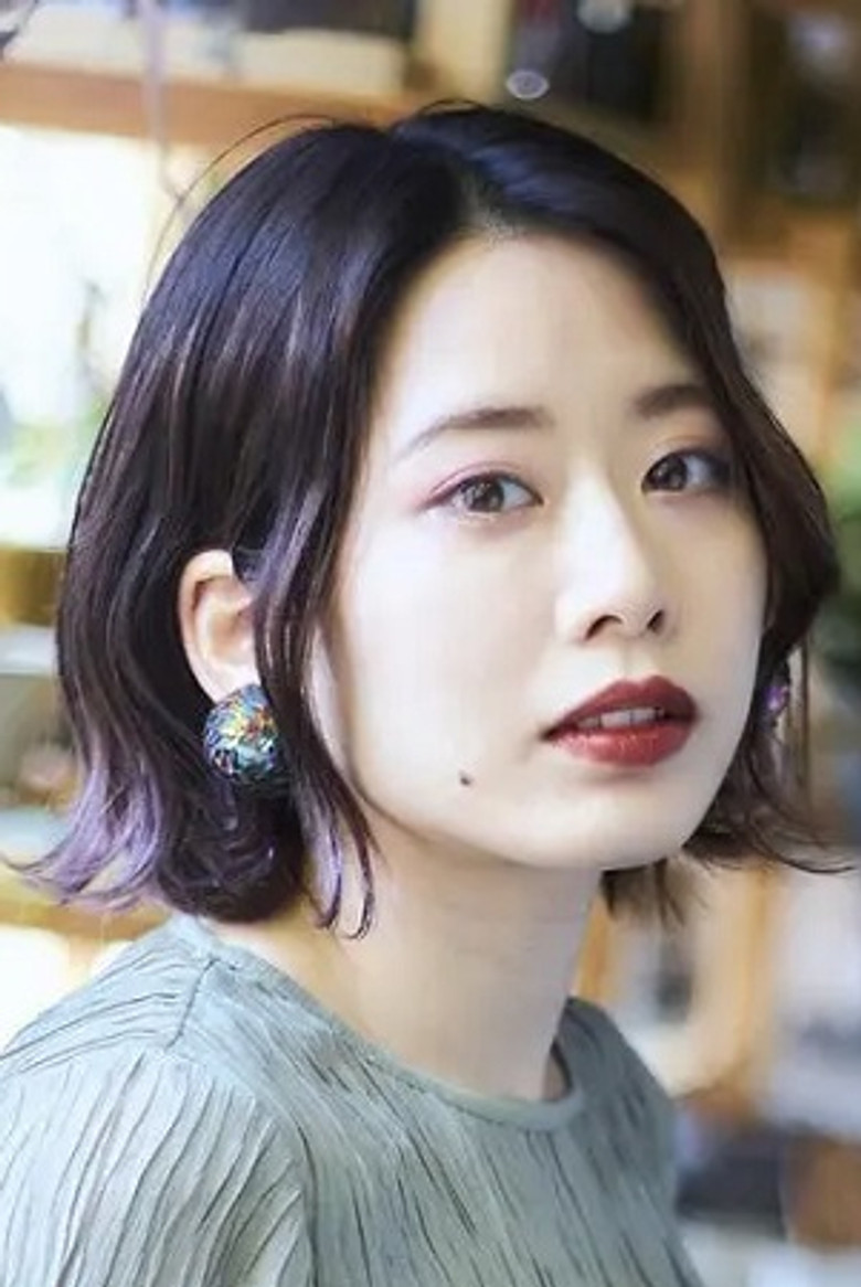 Mariri Okutsu portrait image