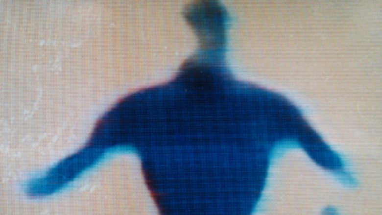 Gallery image from 12Xl9mDkTNeXMzzUFeCPW5mHI9l.jpg