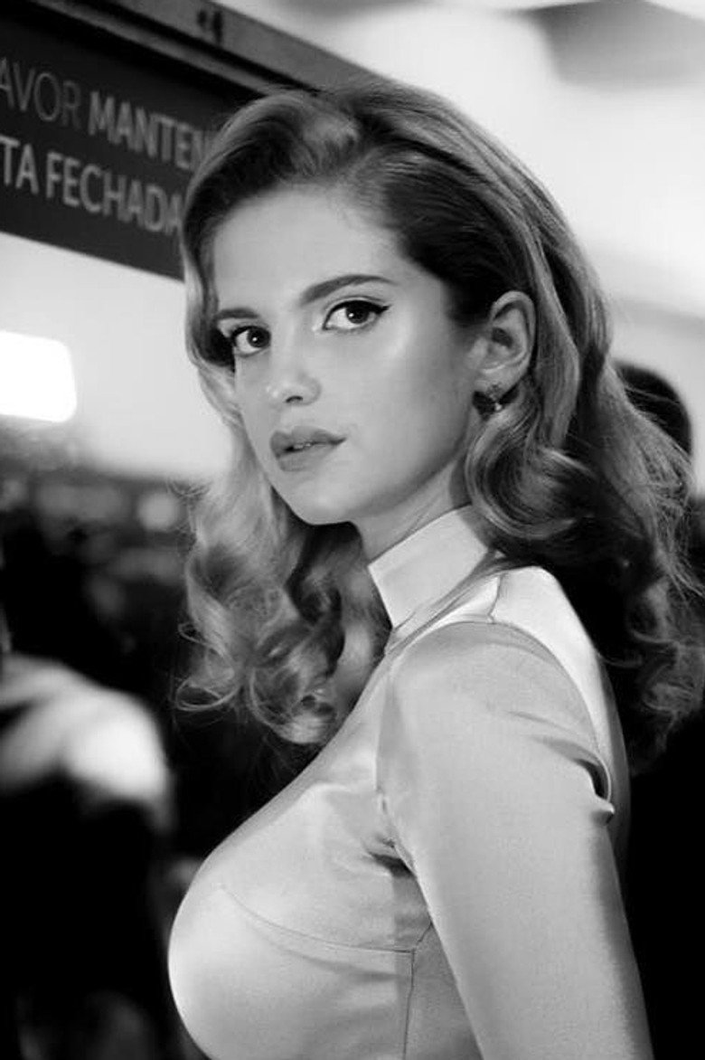 Júlia Palha photo 2
