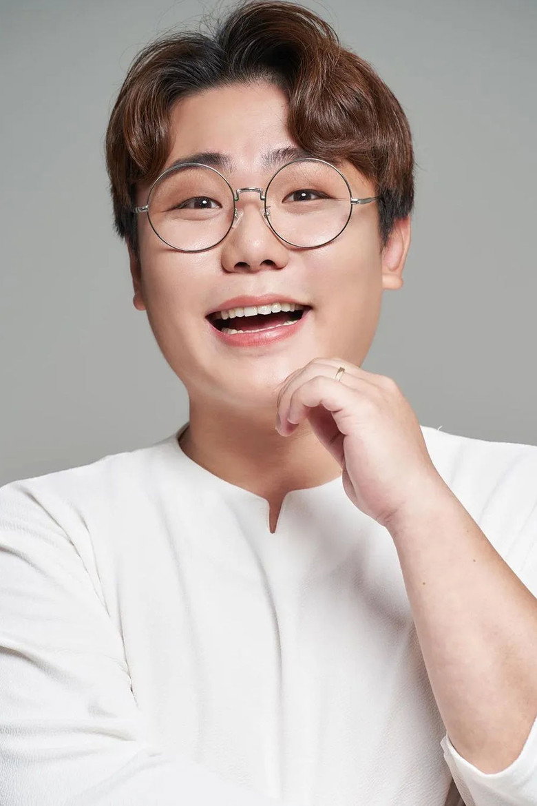 Song Pylgeun photo