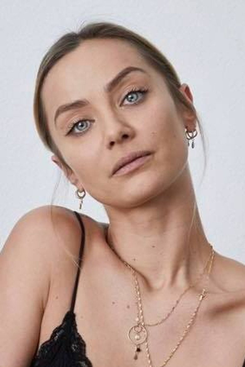 Zoé van Weert photo 6