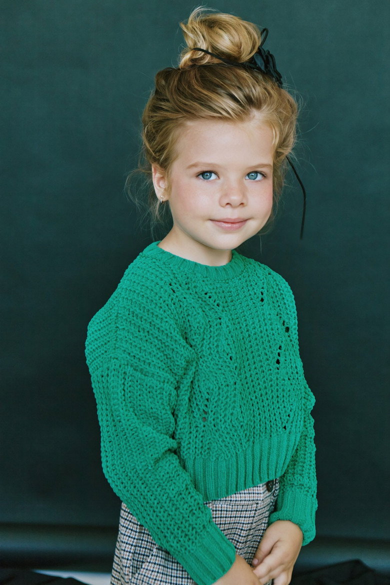 Алиса Красноперова portrait