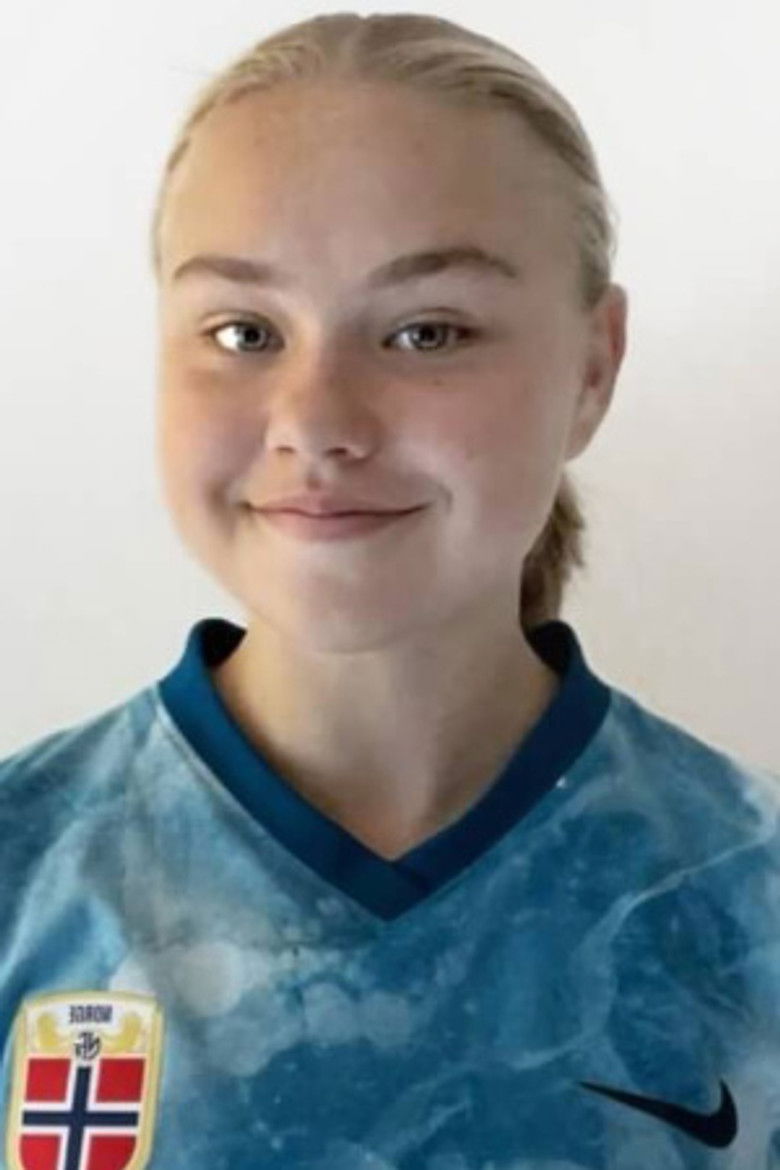 Mathea Berg portrait image