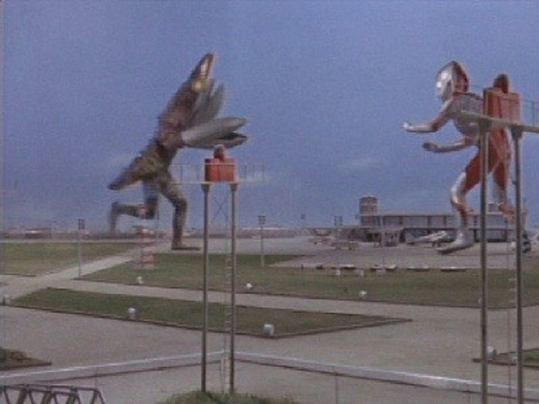 Still from ウルトラマン - Mùa 1 Tập 16