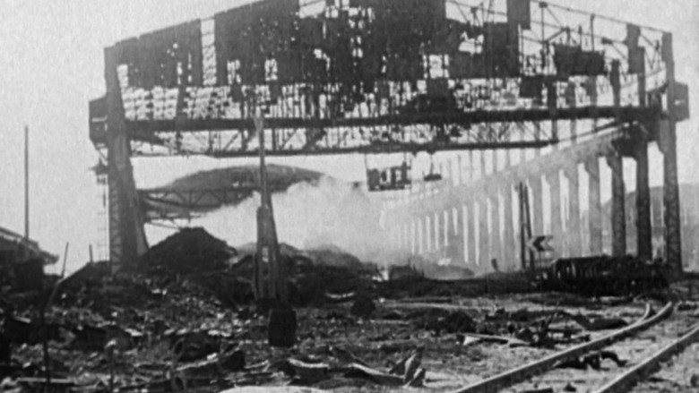 Still from The World at War - 시즌 1 에피소드 9