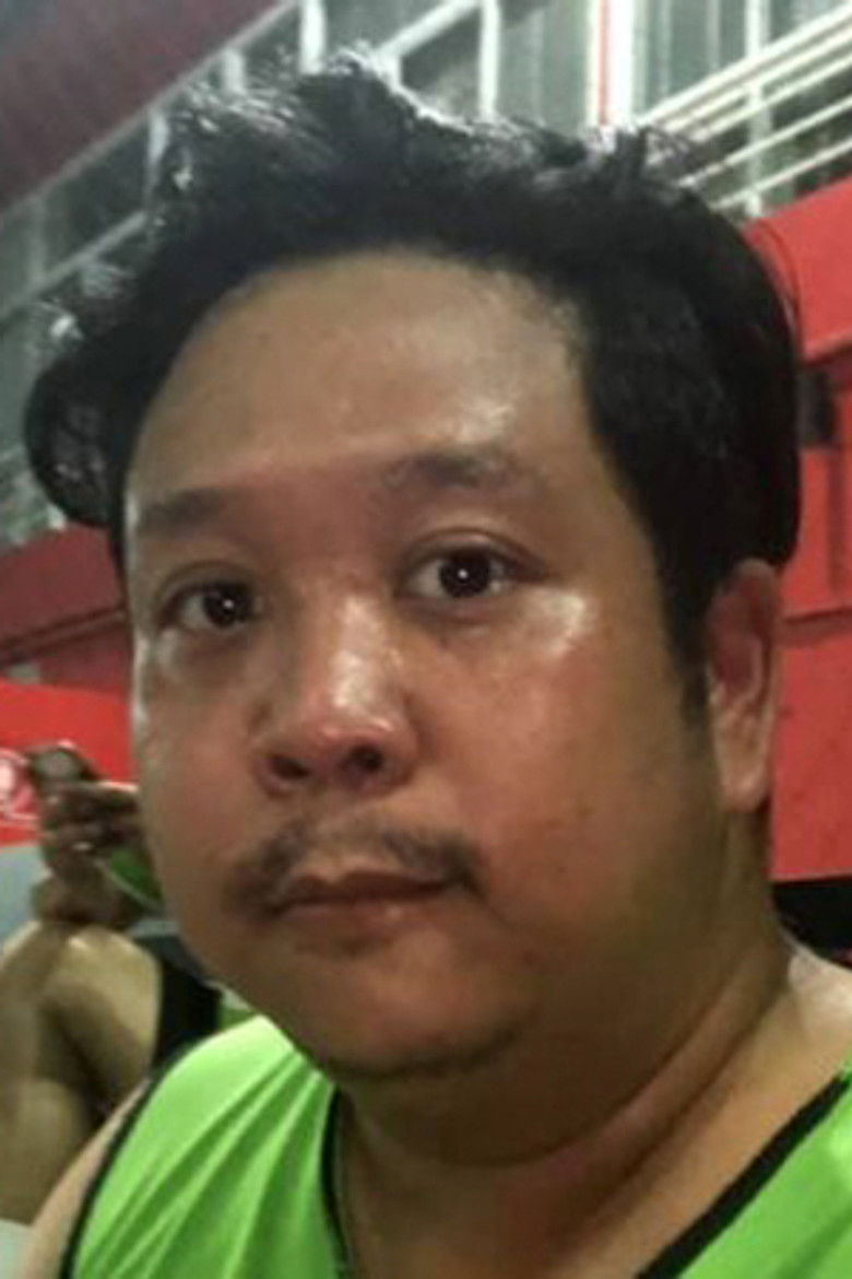 Teerachard Pongvilai portrait image