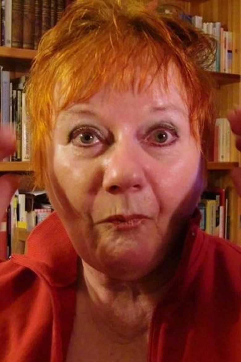 Veronica Sinclair portrait image