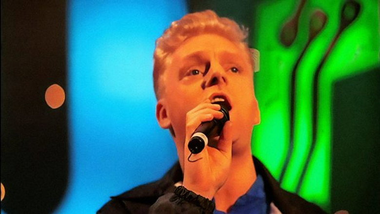 Top of the Pops S32E36 still