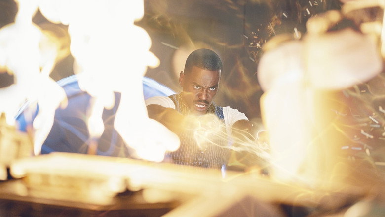 Still from Doctor Who - Season 2 Episode 8