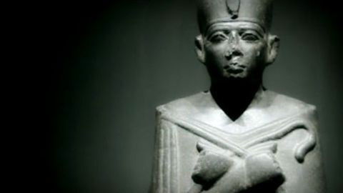 Still image for Cuarto Milenio season 1 episode 10: Tuthankhamon, la maldición de las momias Still image for Cuarto Milenio season 1 episode 10: Tuthankhamon, la maldición de las momias