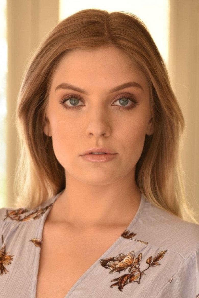 Giselle Palmer photo 6