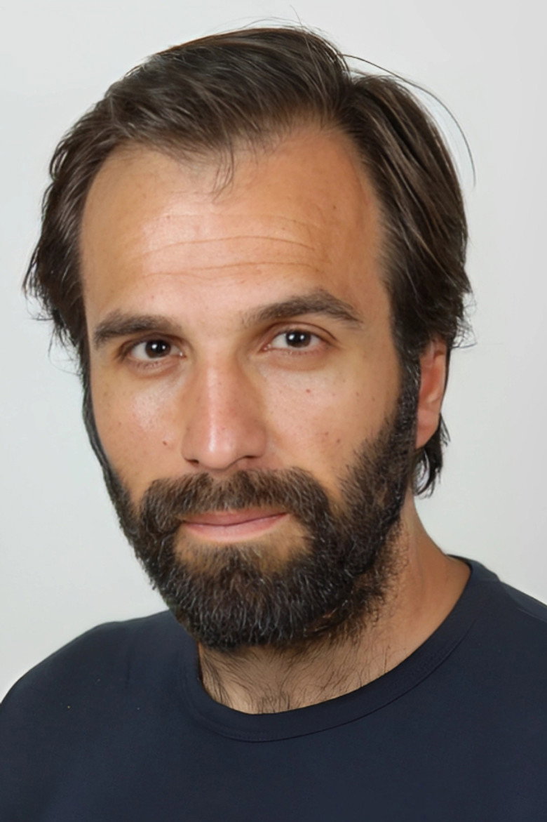 Saygın Aşan portrait