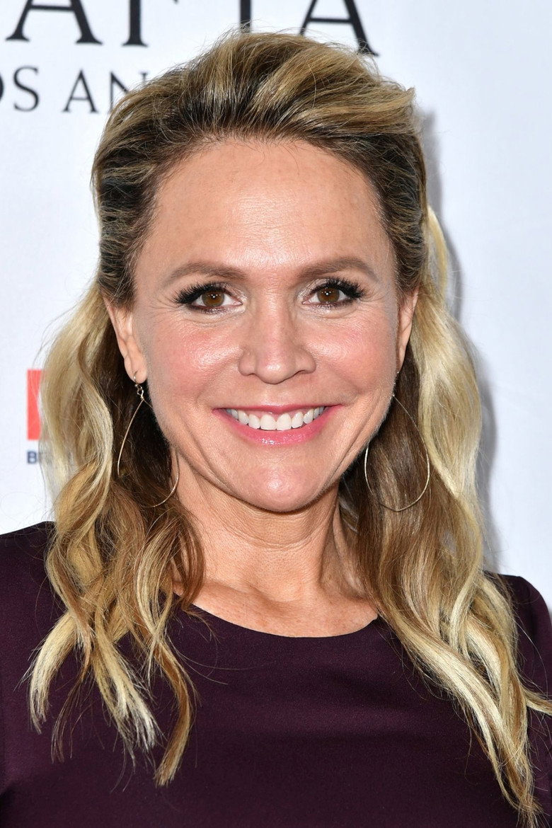 Barbara Alyn Woods photo 7