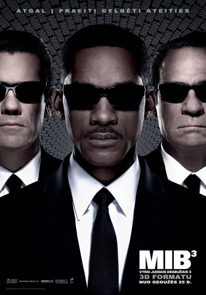 Vyrai juodais drabužiais 3 (2012)