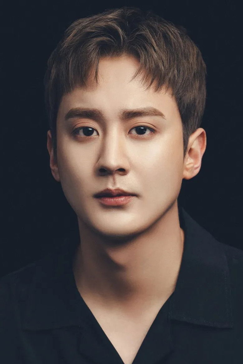 Chunji portrait image