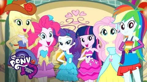 Still image for My Little Pony Equestria Girls: Summertime Shorts season 1 episode 2: A Photo Booth Story
