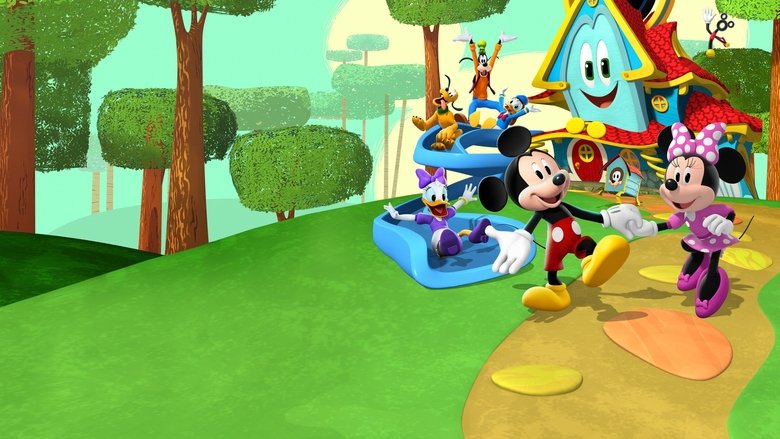 Mickey Mouse Funhouse (2021)