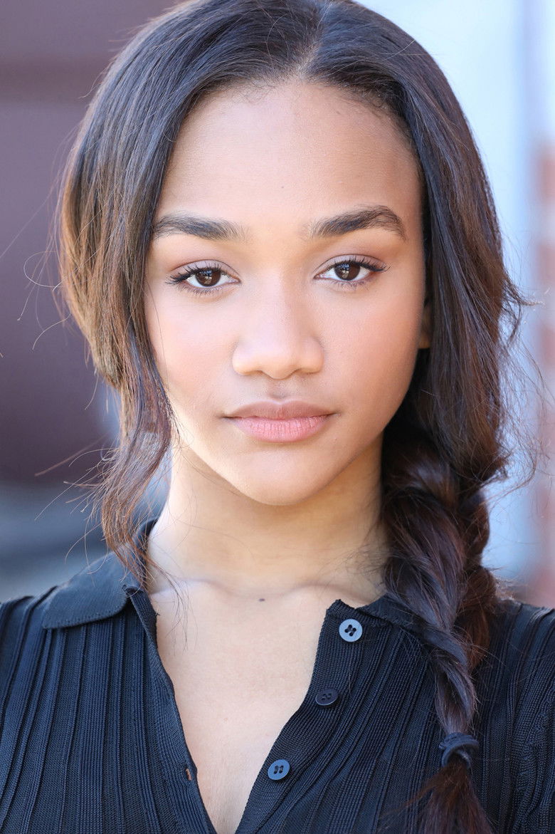 Lauryn Hardy portrait image