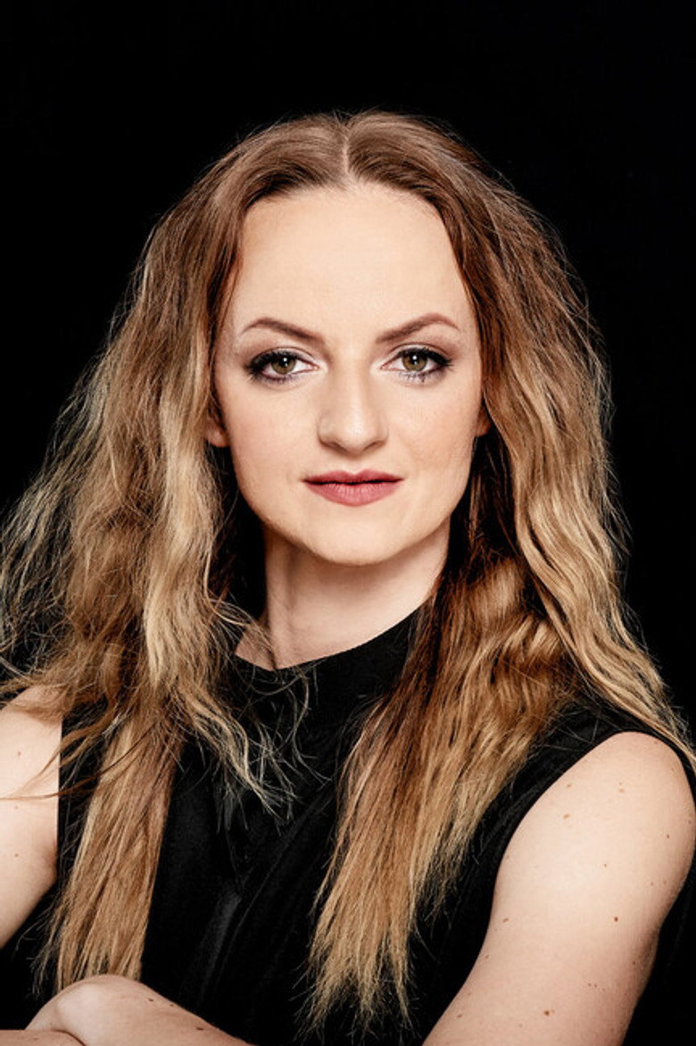 Zuzana Krausová portrait