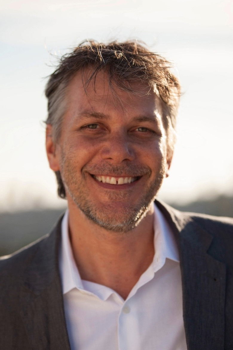 Kelly Port portrait image