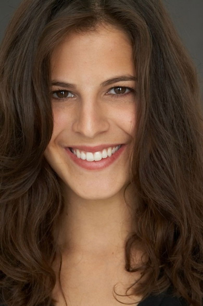 Jolie Summers portrait image