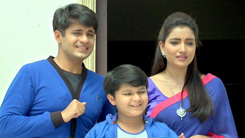 Still image for Badi Doooor Se Aaye Hai season 1 episode 207: Ana, Sharad & Manav Submit Their Entry