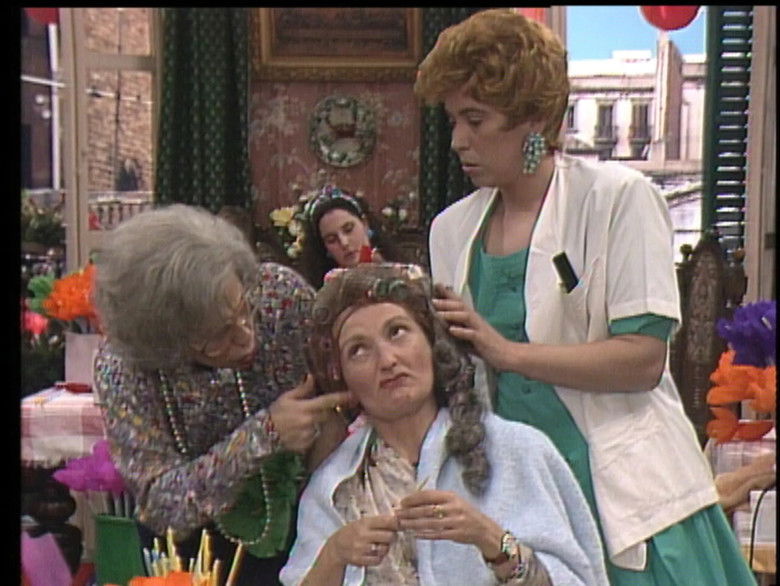 Still image for Teresina, S.A. season 1 episode 1: Festa major Still image for Teresina, S.A. season 1 episode 1: Festa major