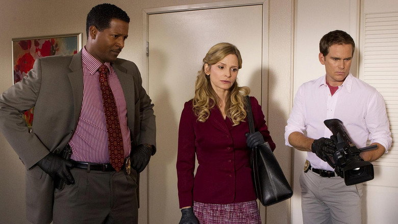 Still from The Closer - Season 7 Episode 16