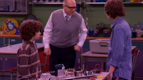 Still image for Mr. Young season 1 episode 23: Mr Brain Still image for Mr. Young season 1 episode 23: Mr Brain