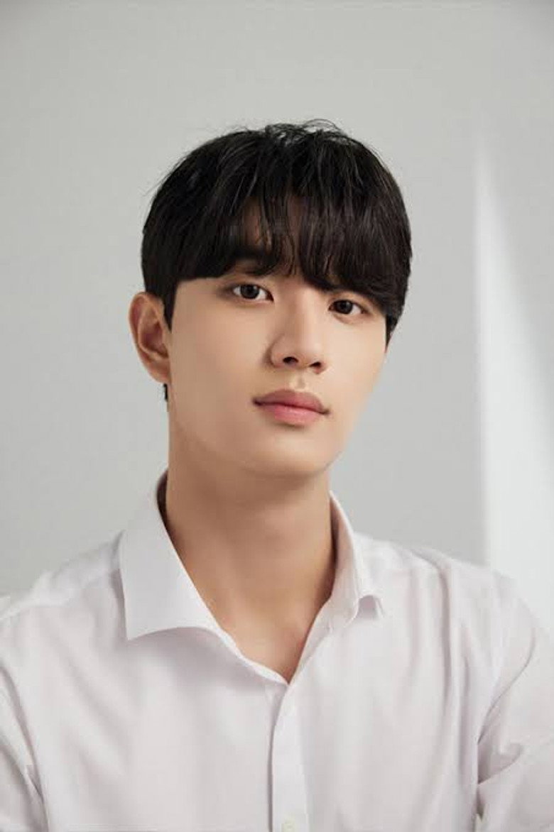Kim Jae-won photo 2