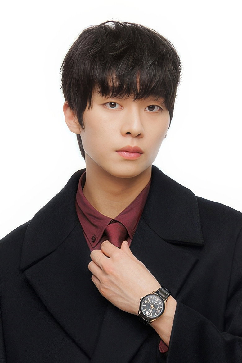 Lee Sung-shin photo