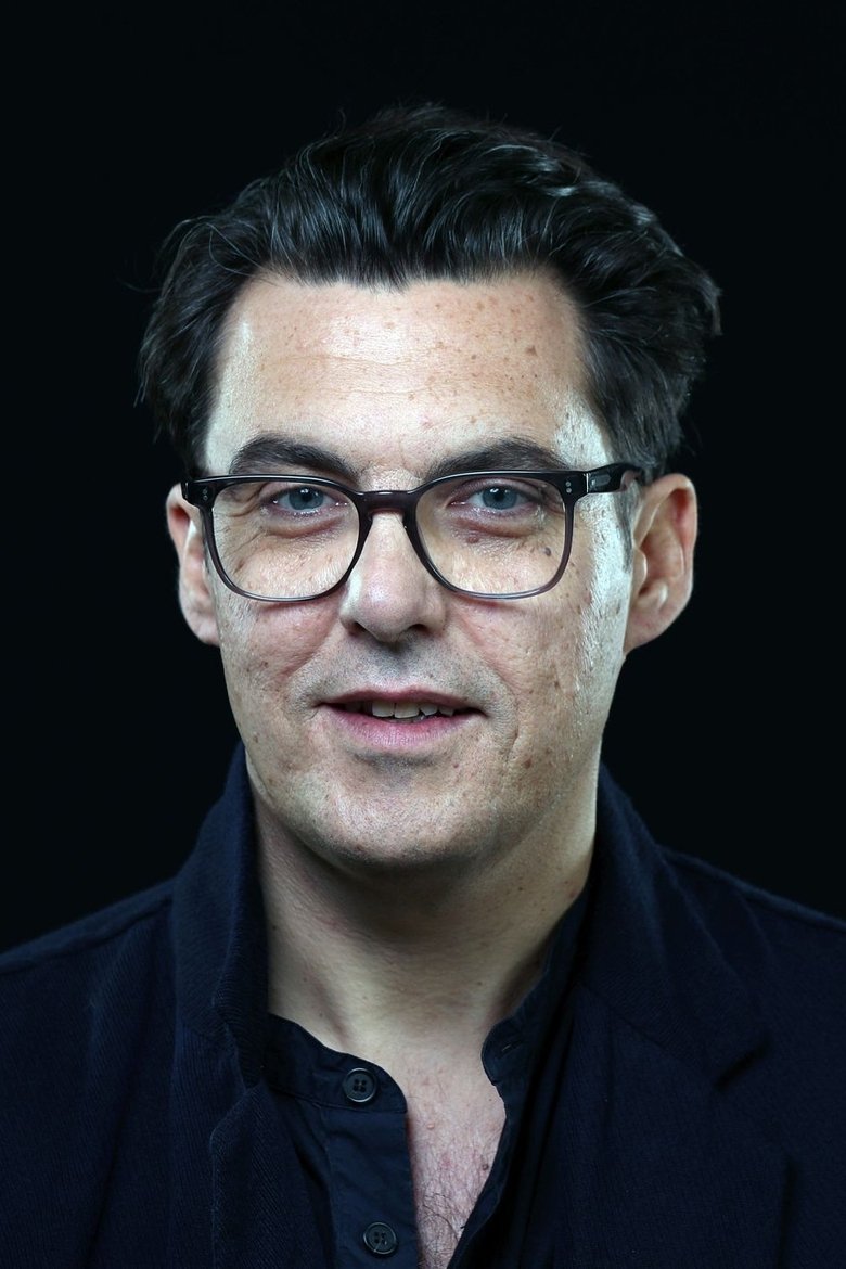 Joe Wright headshot