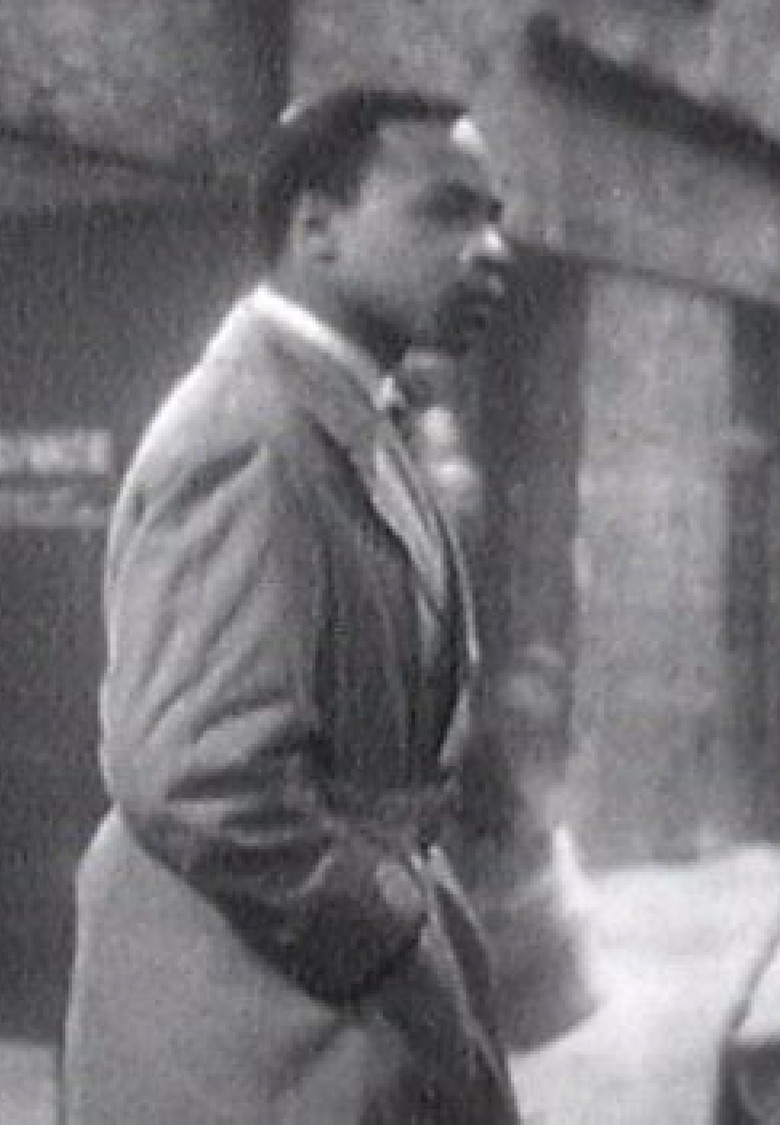 Imatge de A Man from the Sun