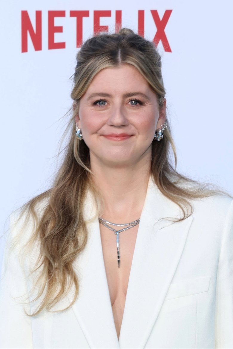 Carrie Solomon portrait image