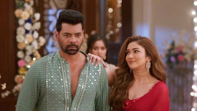 Still image for Ufff... Yeh Love Hai Mushkil season 1 episode 78: Lata Ka Griha Pravesh Still image for Ufff... Yeh Love Hai Mushkil season 1 episode 78: Lata Ka Griha Pravesh