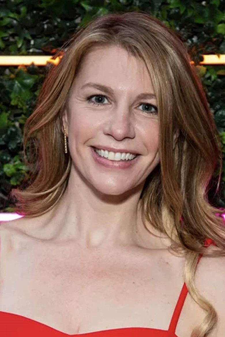 Andrea Syglowski portrait image