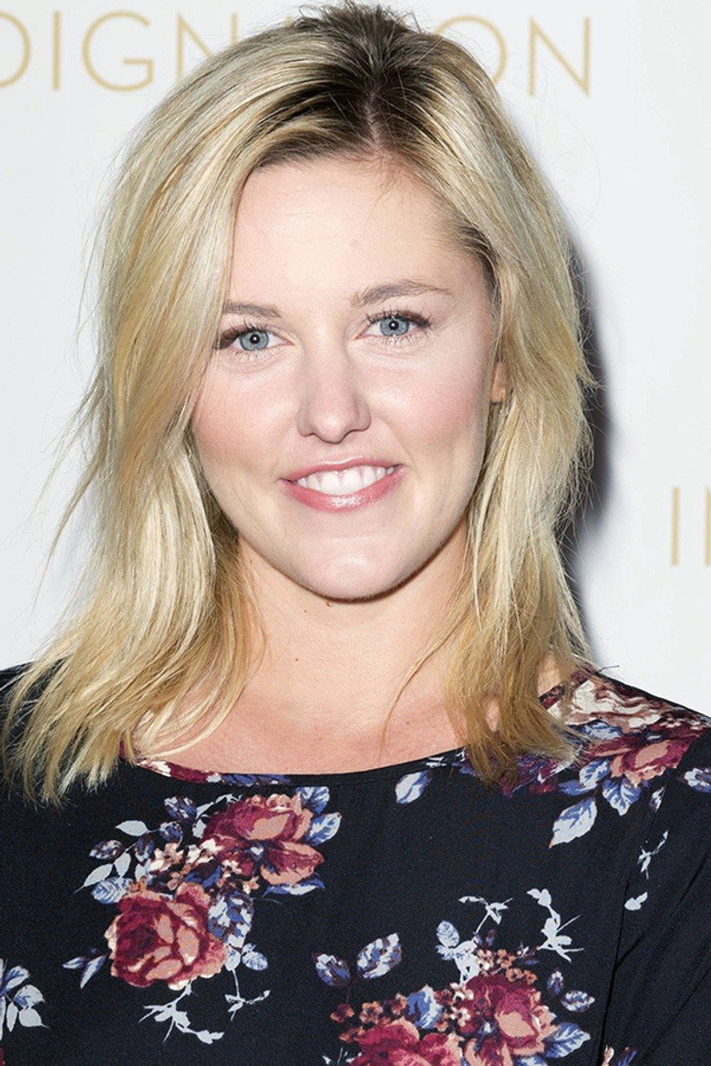 Taylor Louderman photo 2