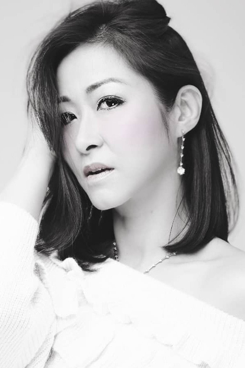 雷晴雯 portrait