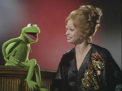 Still image for The Muppet Show season 1 episode 19: Juliet Prowse Still image for The Muppet Show season 1 episode 19: Juliet Prowse