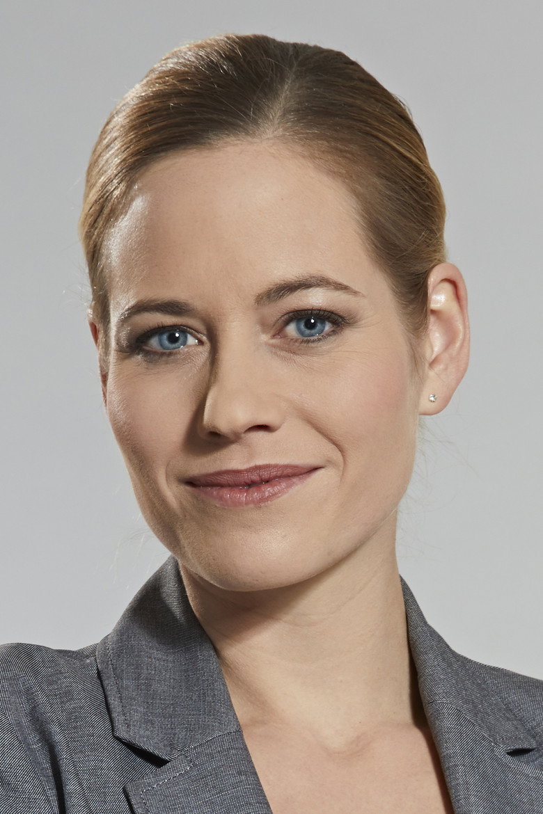 Zuzana Kajnarová photo 3