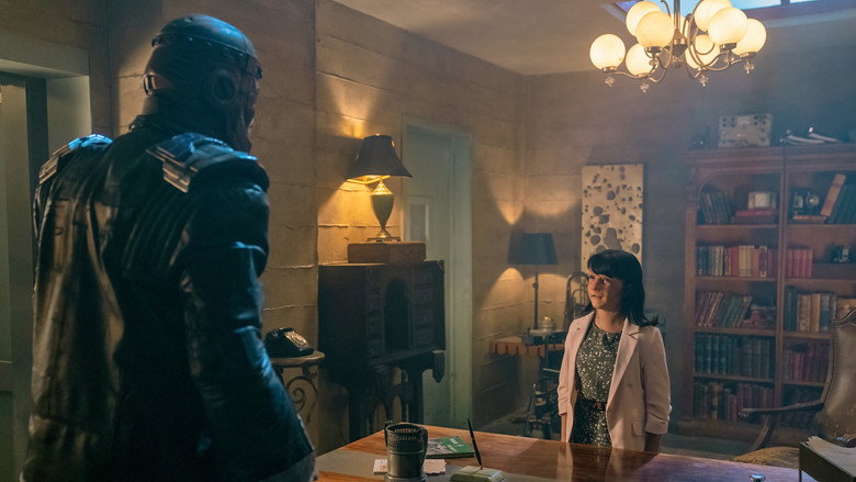 Still from Doom Patrol - Season 4 Episode 8