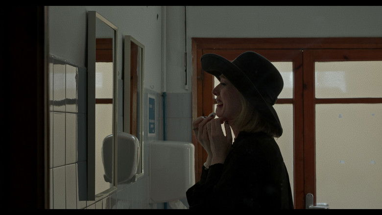 Image d'arrière-plan 1 du film The Tragic case of Mrs. Didalphidae