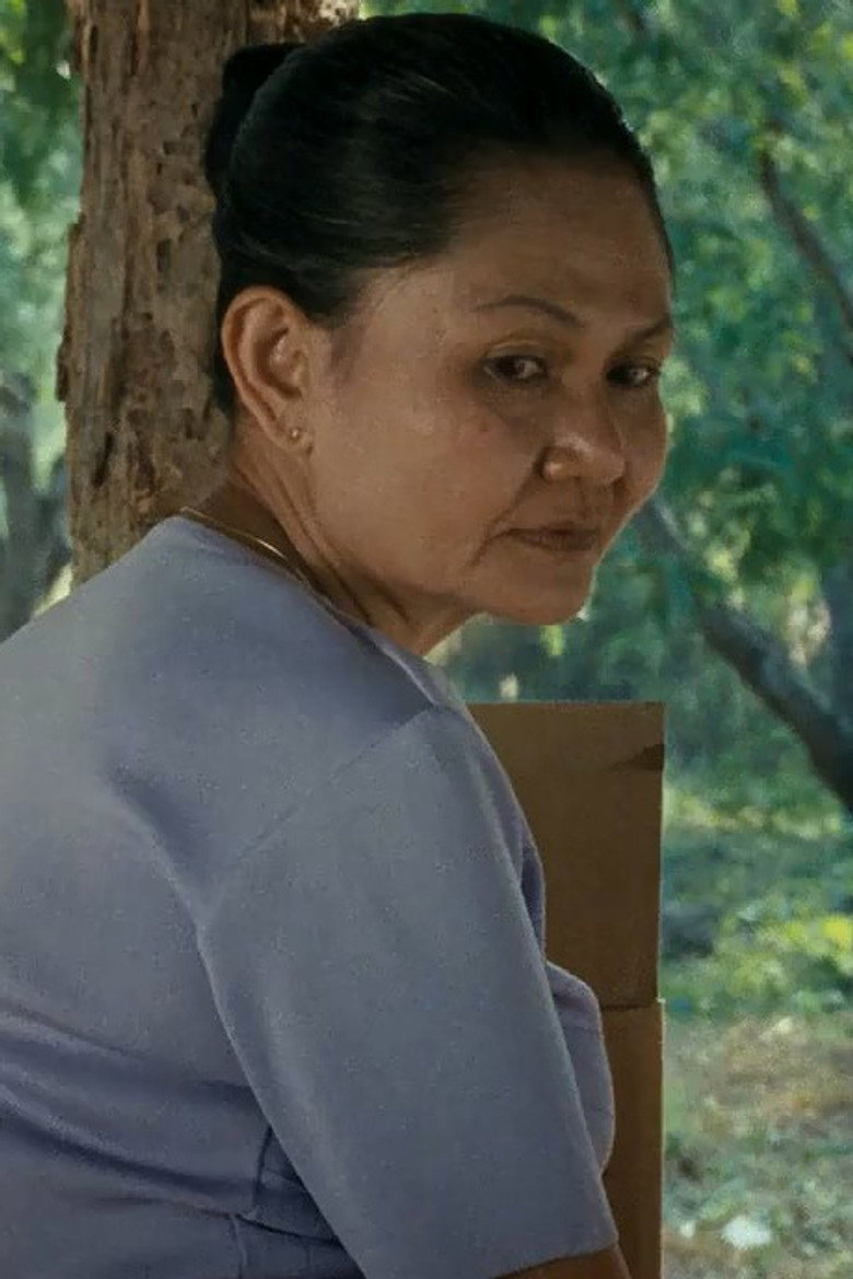 Jenjira Pongpas photo 3