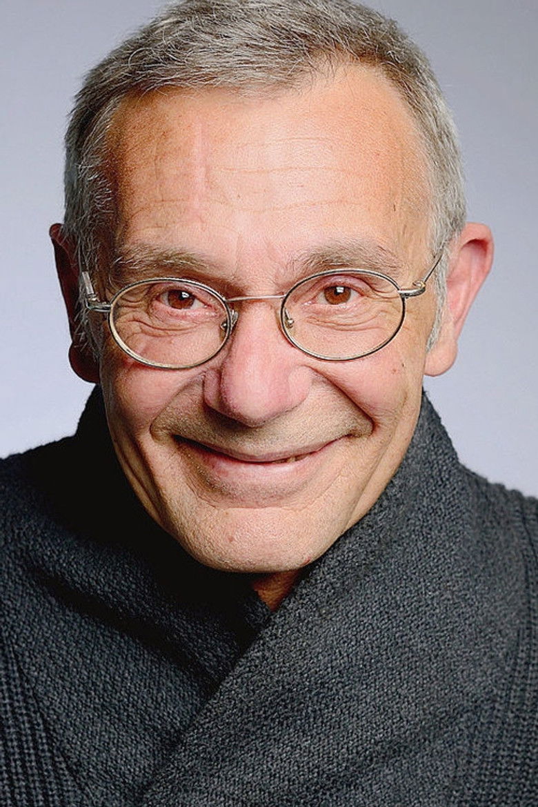 Éric Holder portrait image